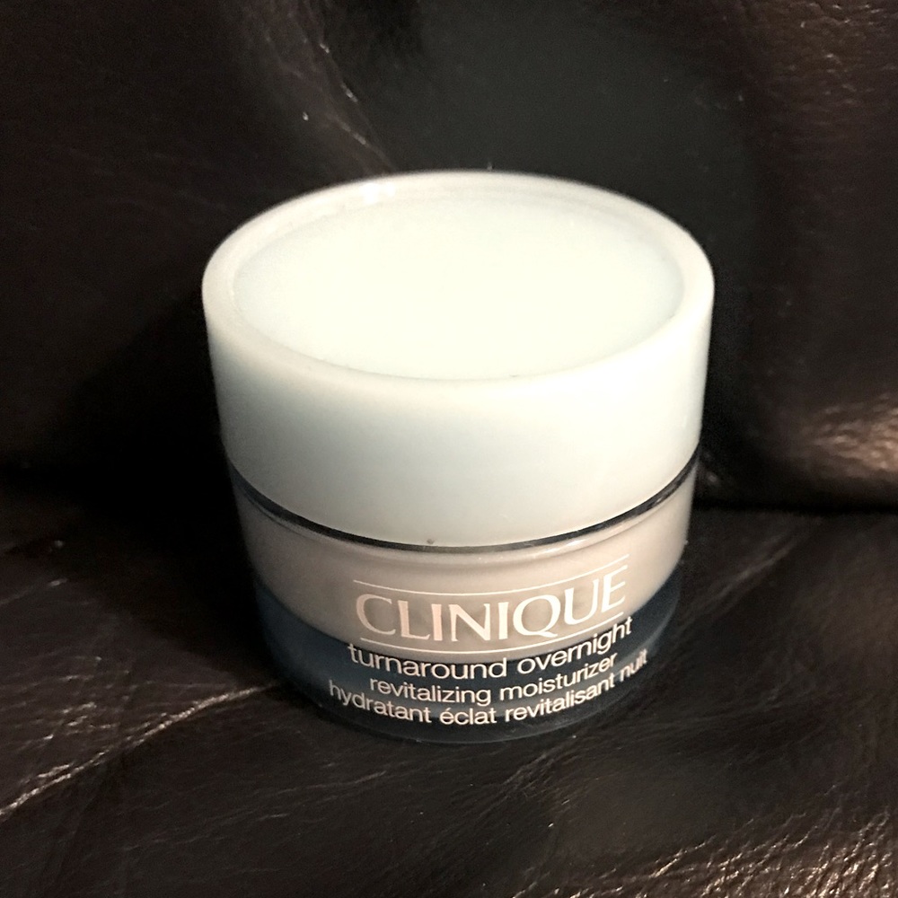 Clinique Turnaround Overnight Moisturizer